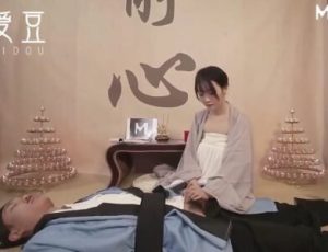 Nữ tu địt nhau với đại hiệp có súng
